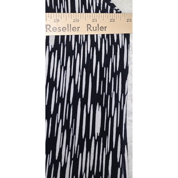 Chicos Travelers‎ slinky Boxy Tank Top Womens Size XLarge 3 Geometric Sleeveless - Picture 5 of 6